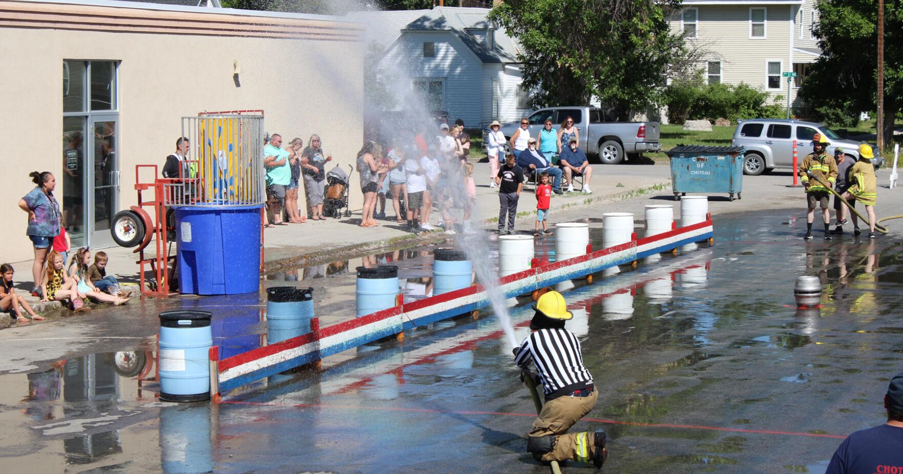 Teams beat the heat in keg hockey - Vimarsana News