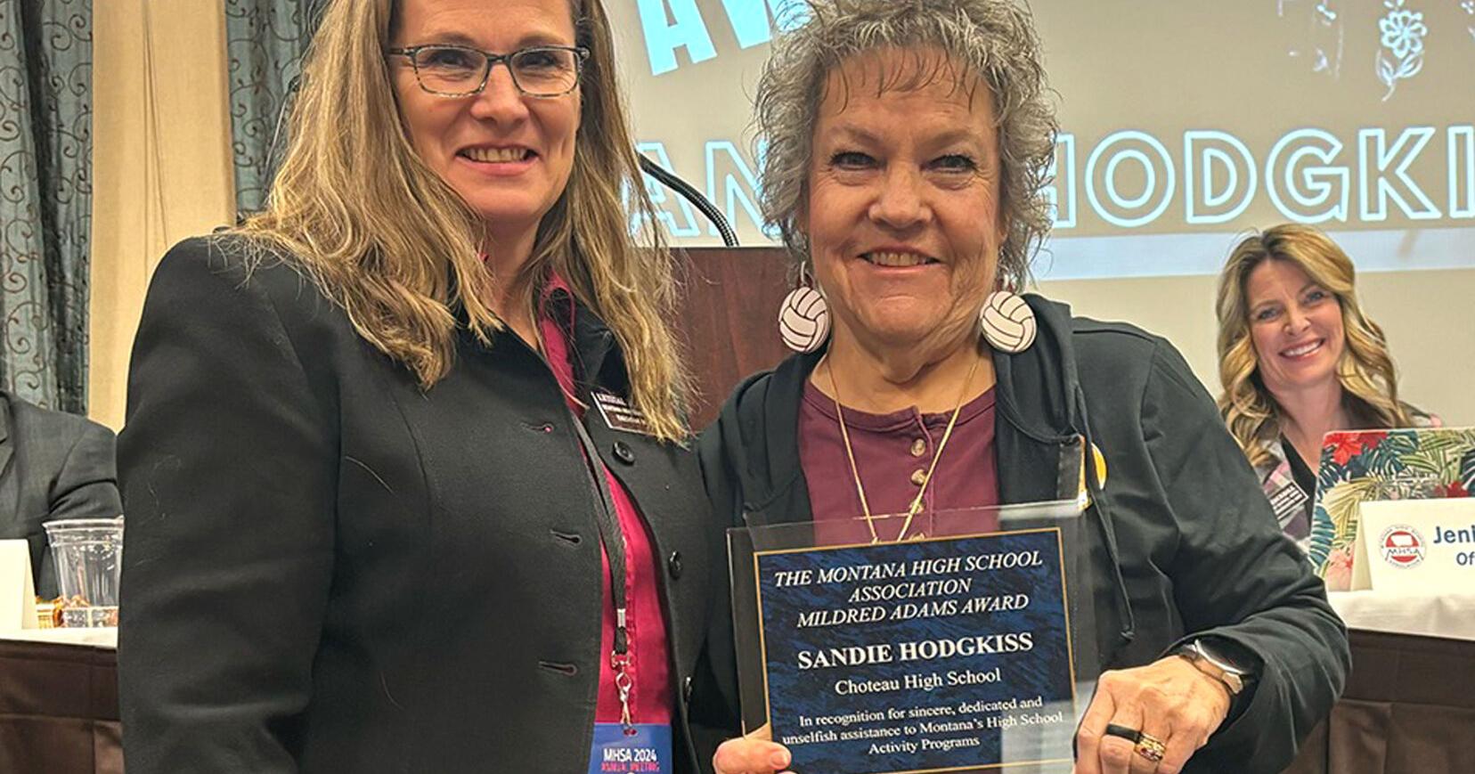 Hodgskiss receives MHSA award - Vimarsana News