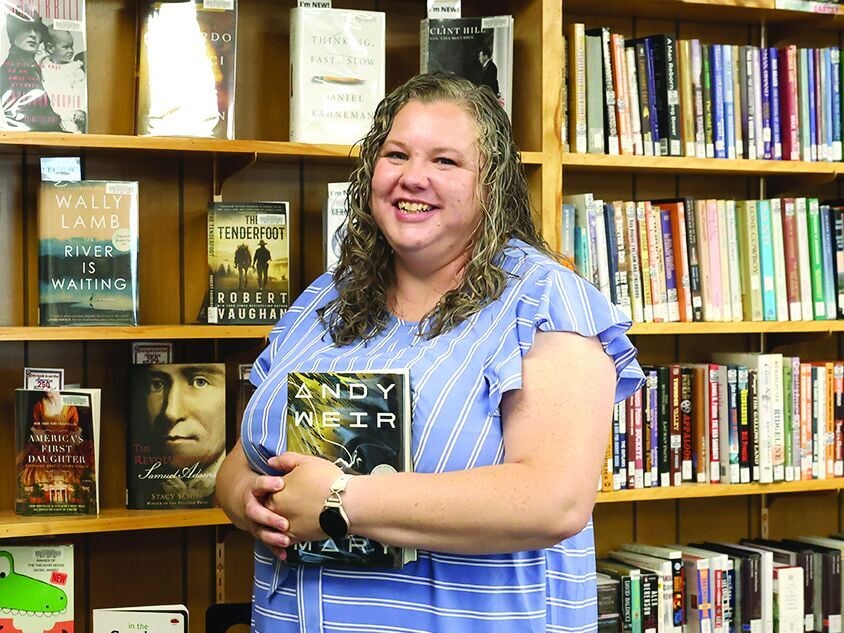 Hatch named new library director in Fairfield