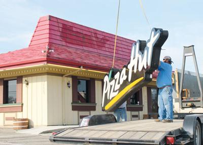 The end of an era - Pizza Hut closes on Route 23 | News