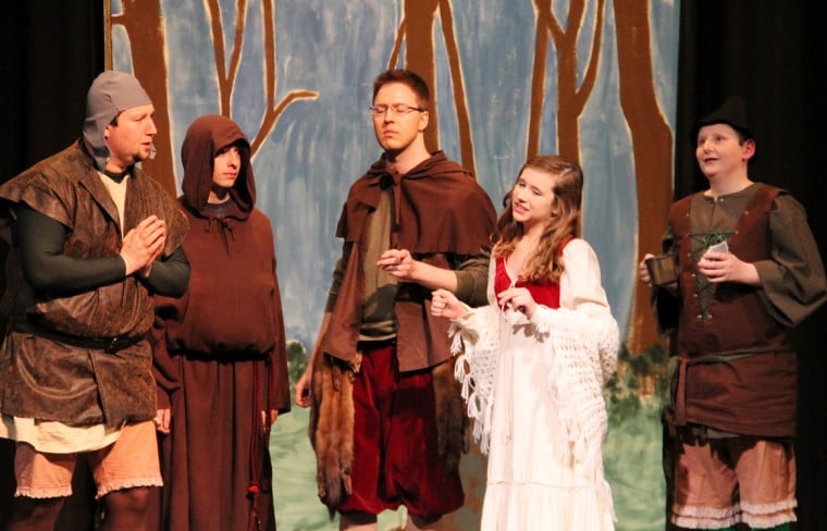 'The Somewhat True Tale of Robin Hood' | Gallery | circlevilleherald.com