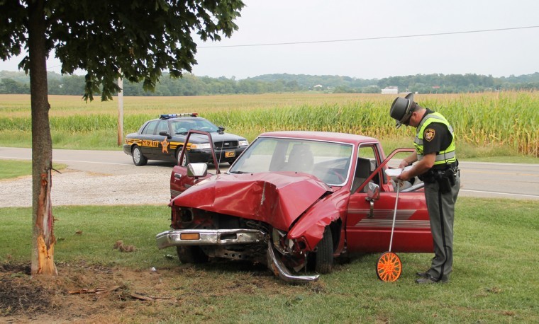 Driver Airlifted After Crash | News | Circlevilleherald.com