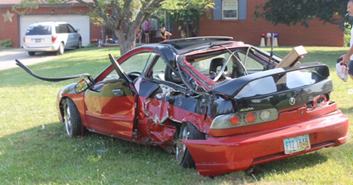 Man ejected from vehicle in morning crash | News | circlevilleherald.com