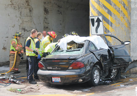 car crews rescue scene crash circlevilleherald township pickaway circleville harrison secure work