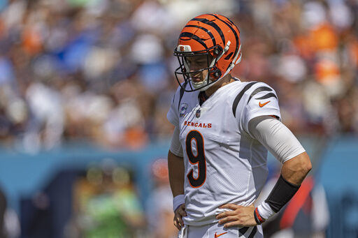 Losses piling up for Cincinnati Bengals with Joe Burrow limited by calf  injury - The San Diego Union-Tribune