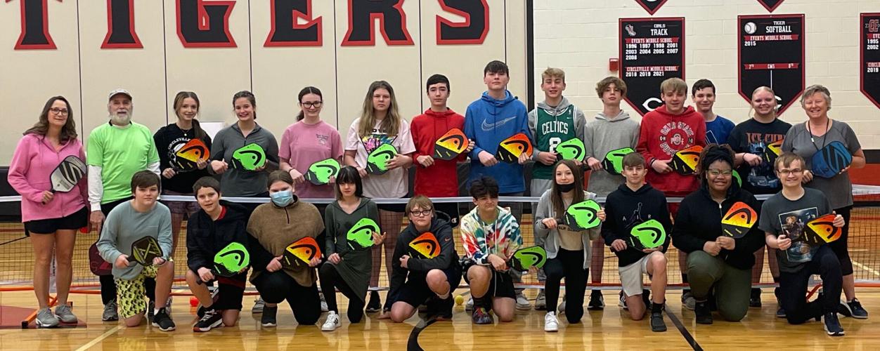 Pickleball quot courts quot middle school students Community