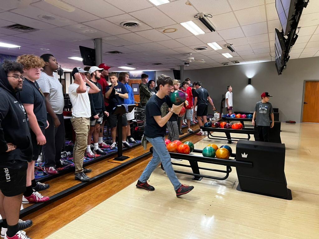 Circleville bowling looks to stay consistent in picking up spares BVM