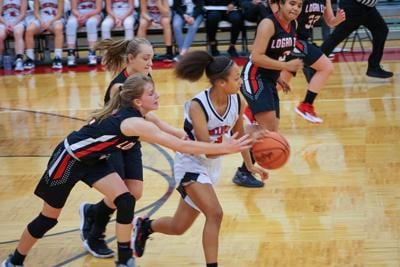 Logan Elm at Circleville girls basketball