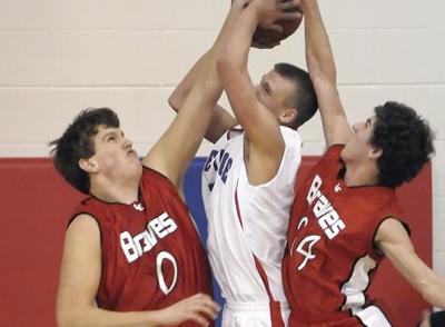 Braves Prevail Over Zane Trace In Low Scoring Game Sports Circlevilleherald Com