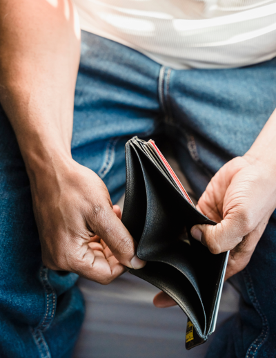 Justin Bieber’s Net Worth Under Fire: Scandals, Reckless Spending, and a Career Built on Resilience