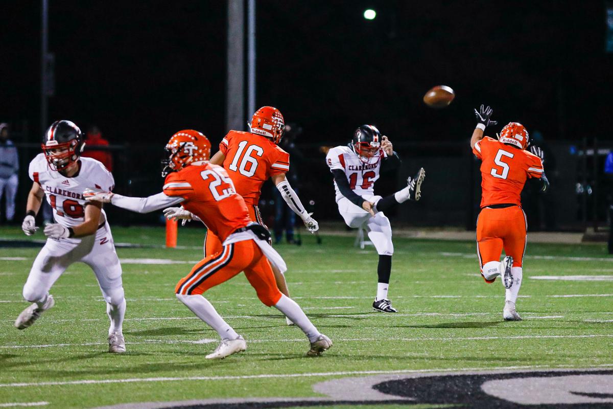 Claremore_vs_Tahlequah-1971.jpg