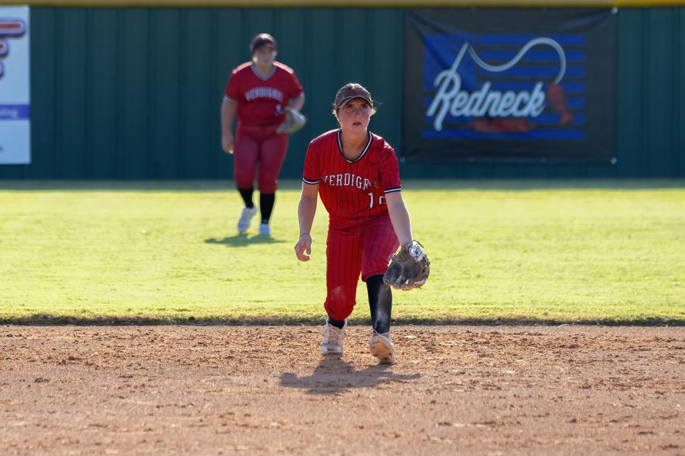 SOFTBALL: Stringfellow fans 14, Verdigris walks off Grove in extra innings