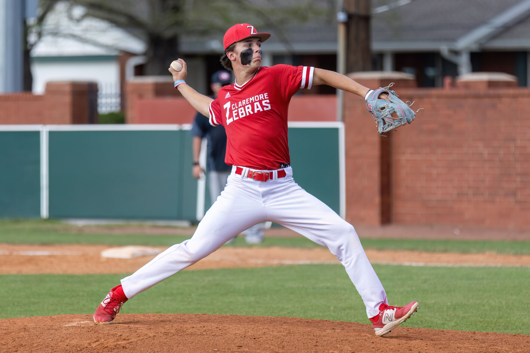BASEBALL: Claremore completes series sweep of Grove