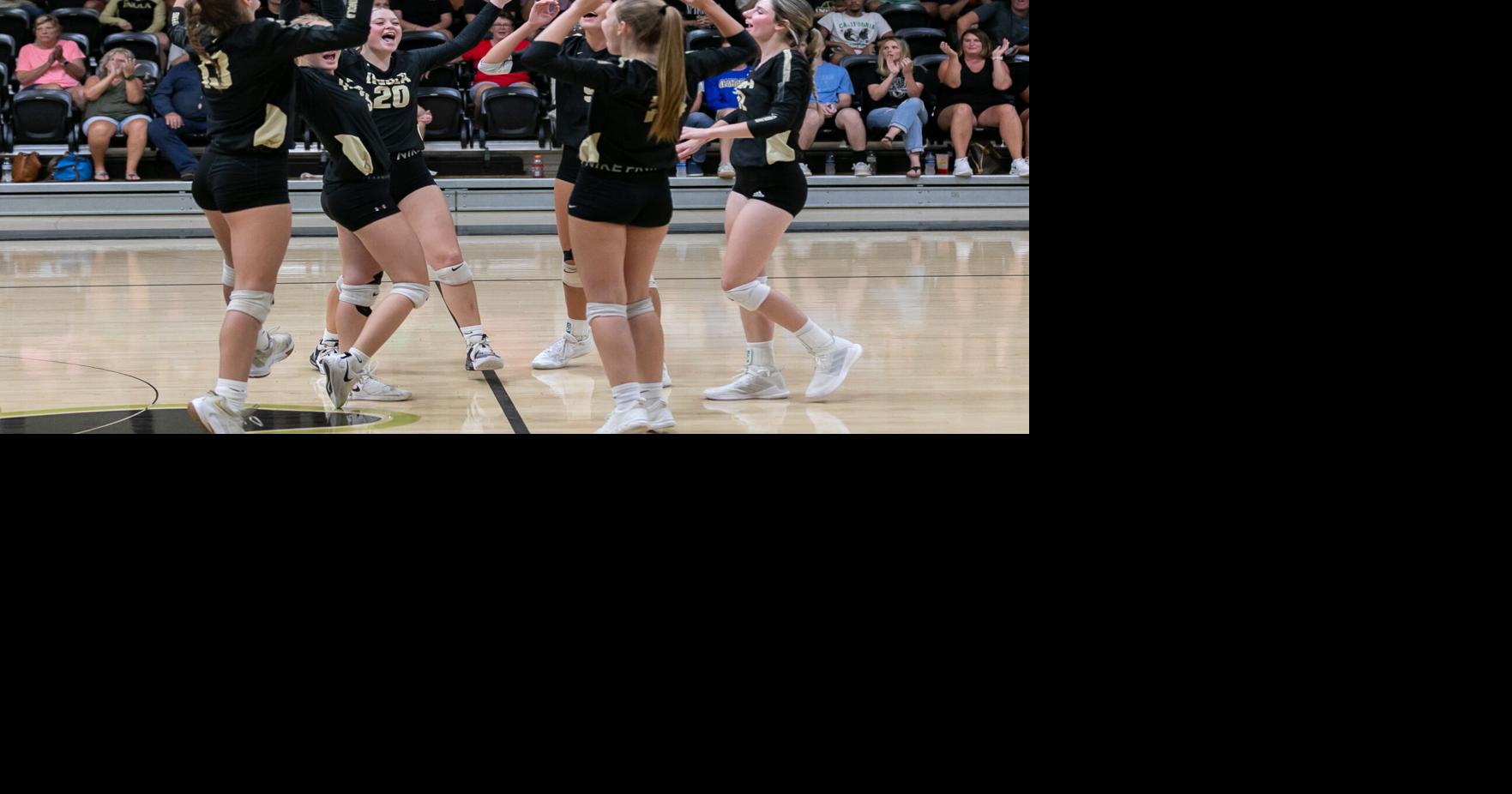 PRACTICE MAKES PERFECT Inola volleyball sweeps Oologah in practice gym