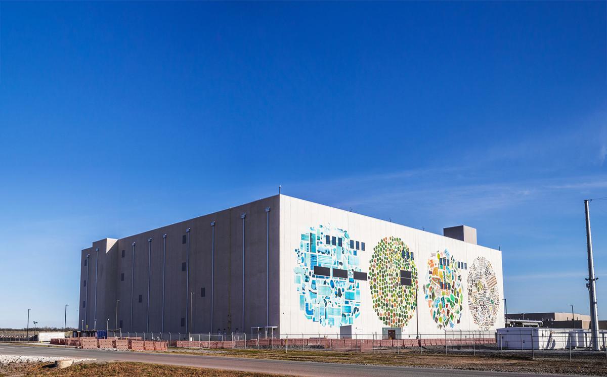 Google beautifying data center, donating 10k to Pryor school art