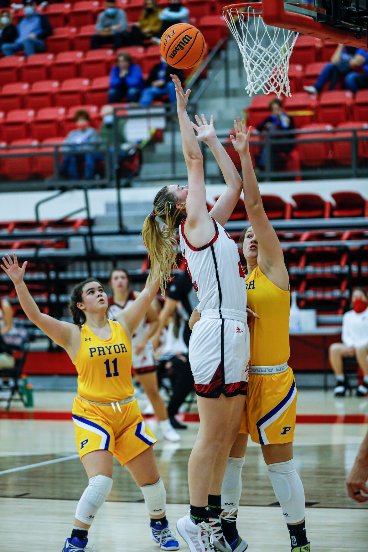 Claremore v Pryor BBall-1355.jpg