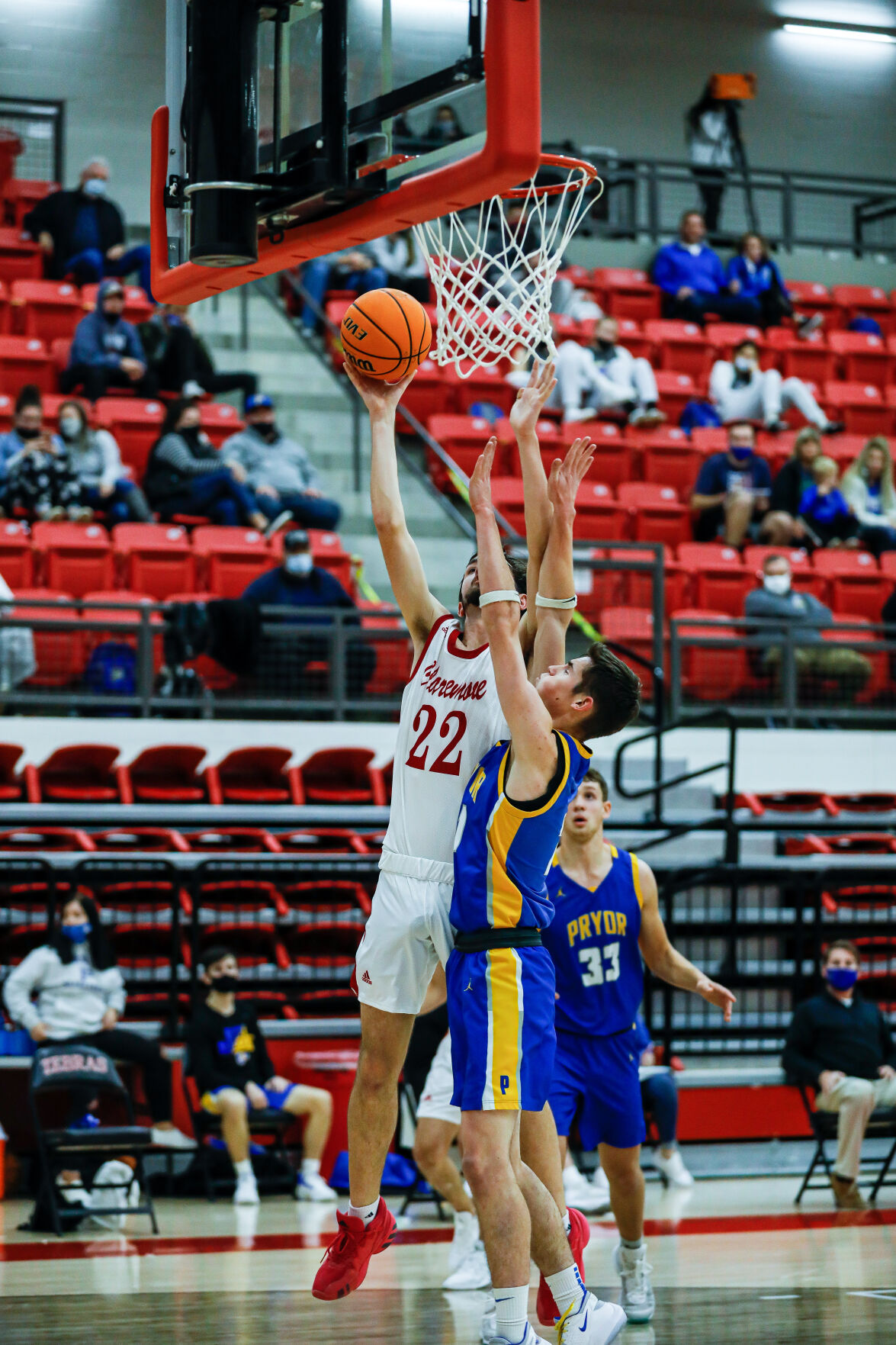 Claremore v Pryor BBall-1514.jpg