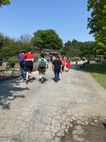 Mentoring program visits Zoo