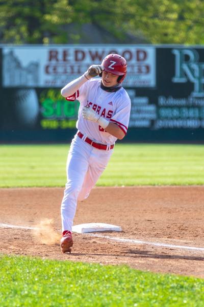 Baseball Claremore Completes Sweep Of Comets Moves To 2nd In District Sports Claremoreprogress Com