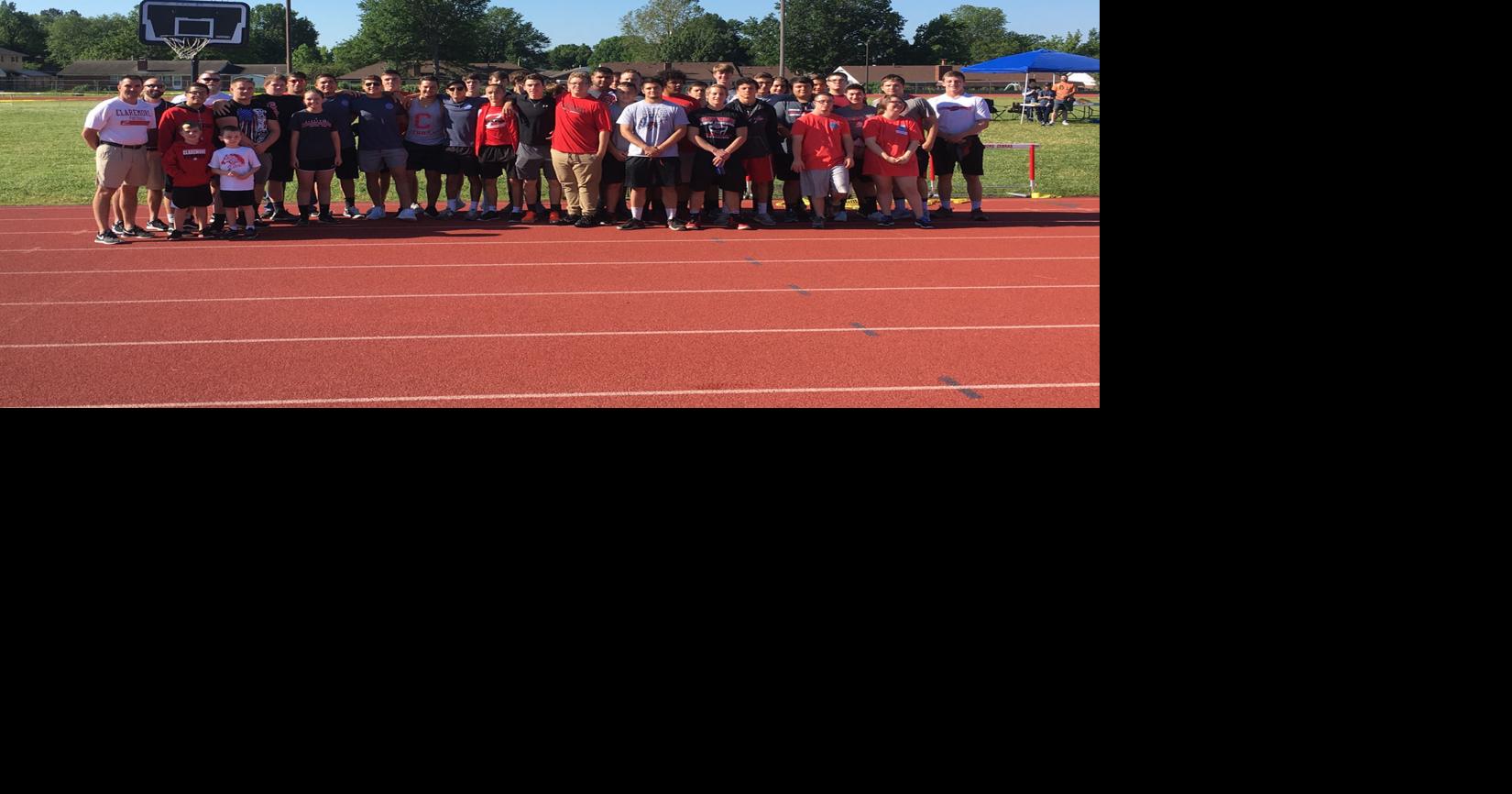 Zebra football team continues to give back Sports