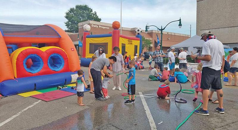 Carnival highlights Food Truck Thursday - Claremore Daily Progress
