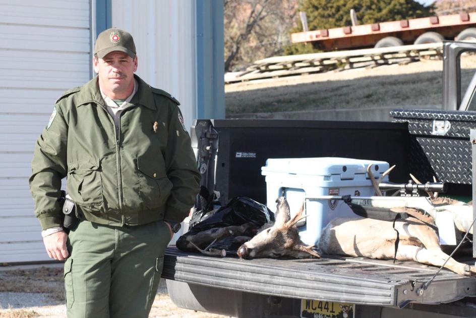 Game warden hunts for poachers News