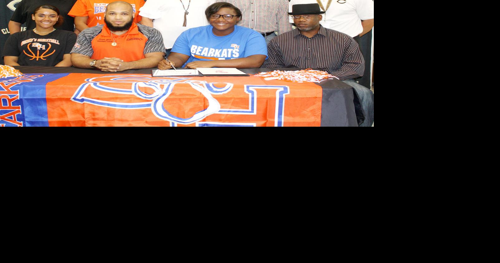 Lady Jacket powerlifter signs with Sam Houston State University