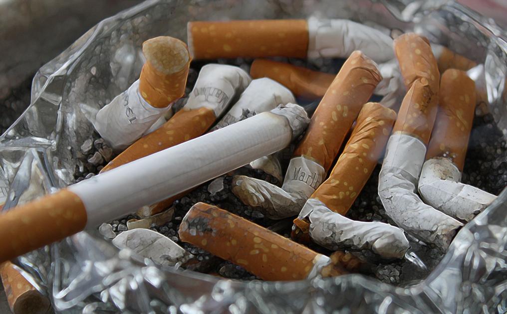 Image result for Can smoking turn you blind?