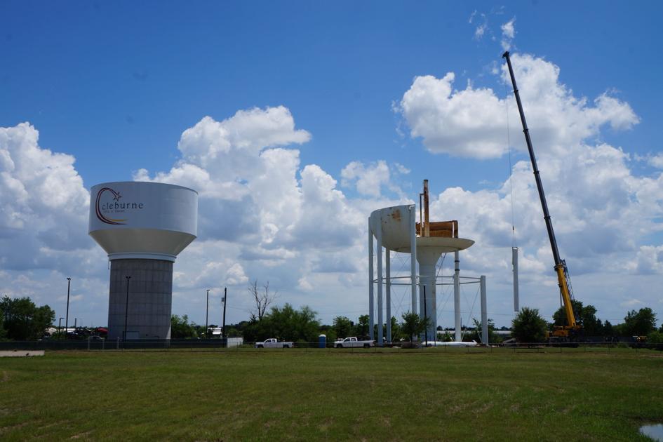 Water Tanks Safe Despite Rusty Appearance Officials Say Local News Cleburnetimesreview Com Designed by architect jo crepain of crepain binst architecture, moereels house represents a. water tanks safe despite rusty