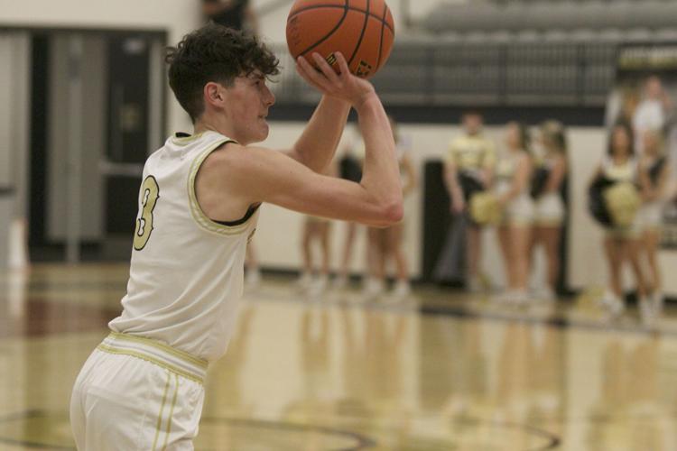 Cleburne basketball #39 s district honors Sports cleburnetimesreview com