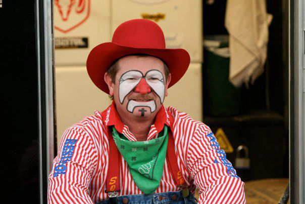 Rodeo personalities: Clowning around with famed bullfighter and