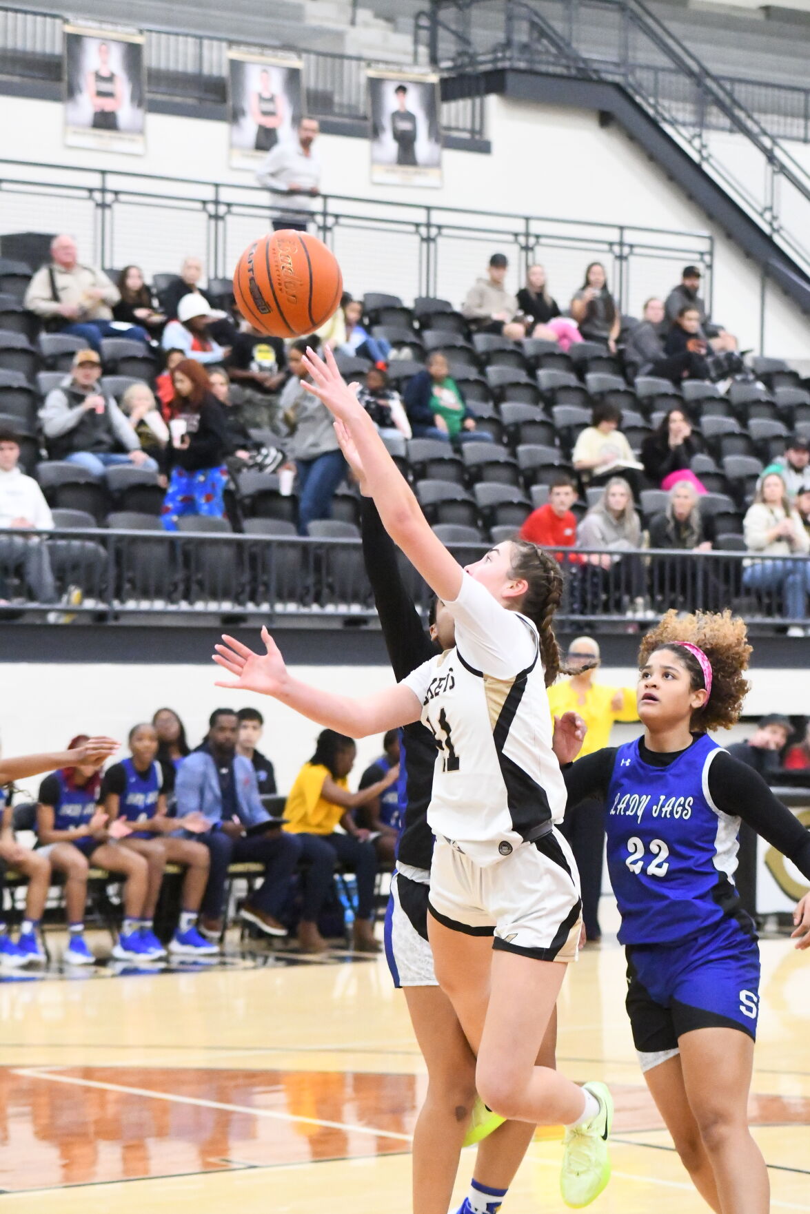 Yellow Jackets Host Bobcats; Lady Jackets Host Lady Jags | Sports ...