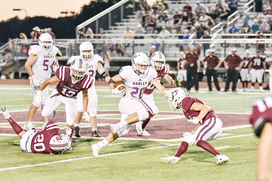 Godley places 13 on alldistrict football team Sports