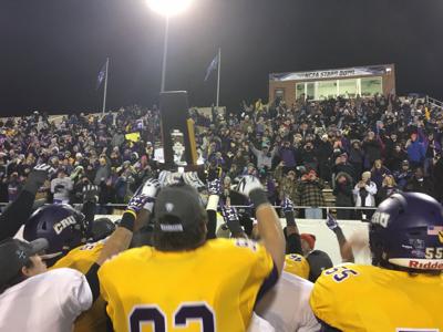 Former Alvarado Grandview Standouts Help Mary Hardin Baylor Win