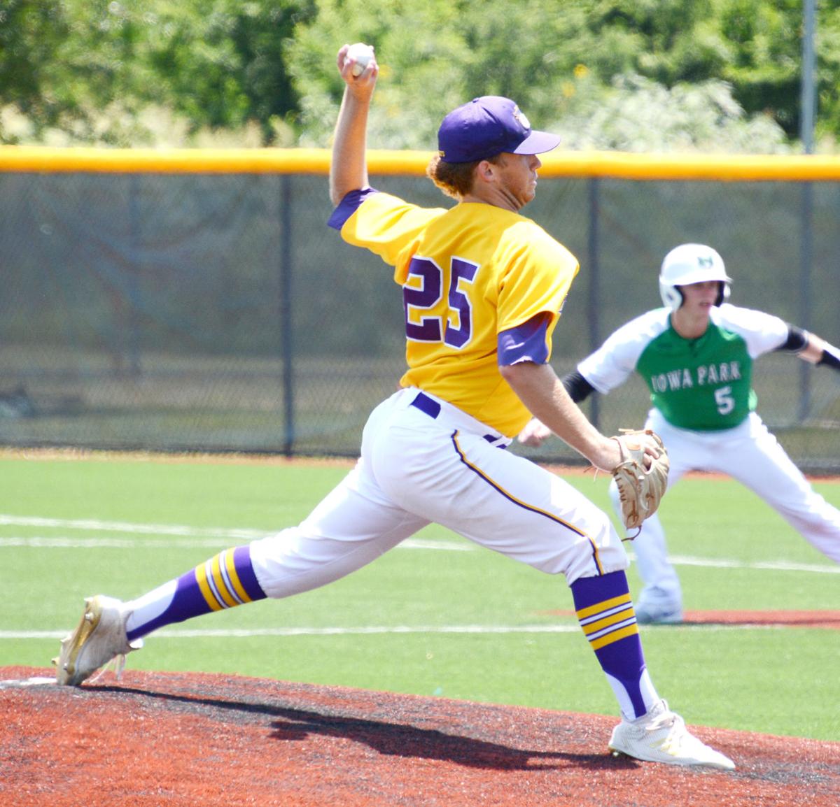 Godley's Lummus signs with UT baseball Sports