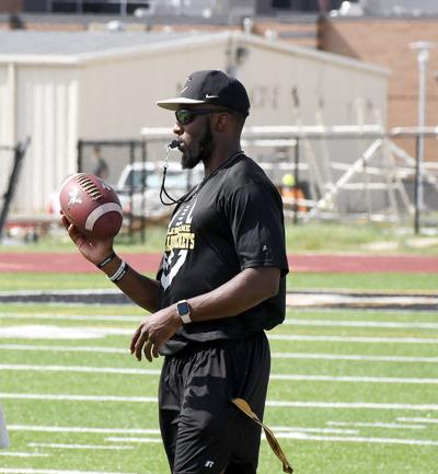 Former Grandview Uofh Standout Daniel Spencer Starts 1st Year As Coach In Cleburne Sports Cleburnetimesreview Com