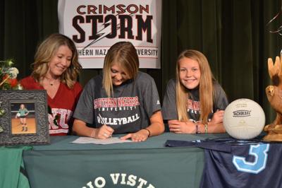 Standout Lady Eagle Signs With Southern Nazarene University