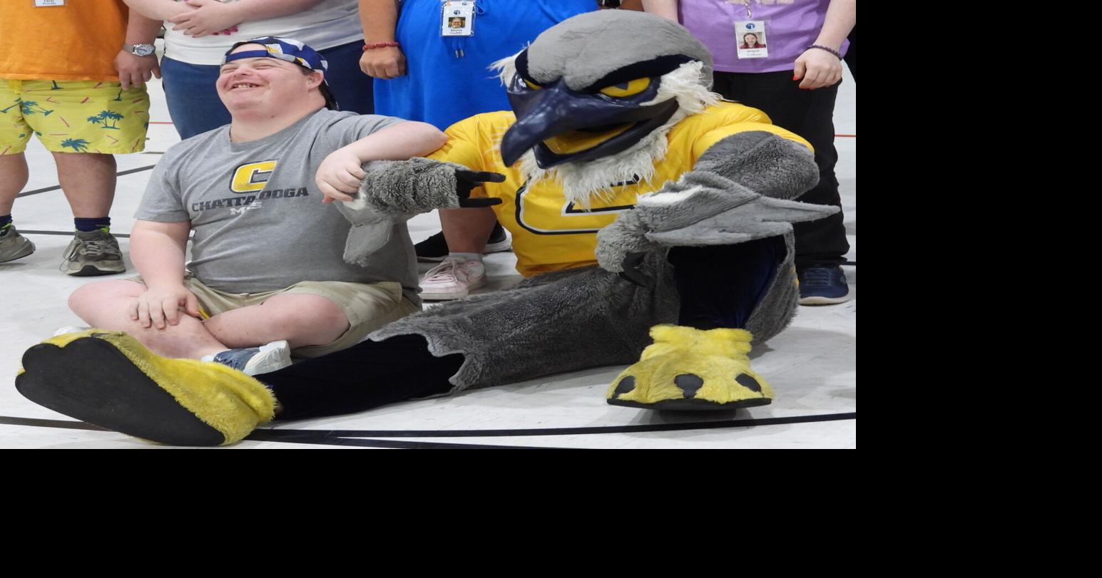 Trousdale School creates Hall of Mascots