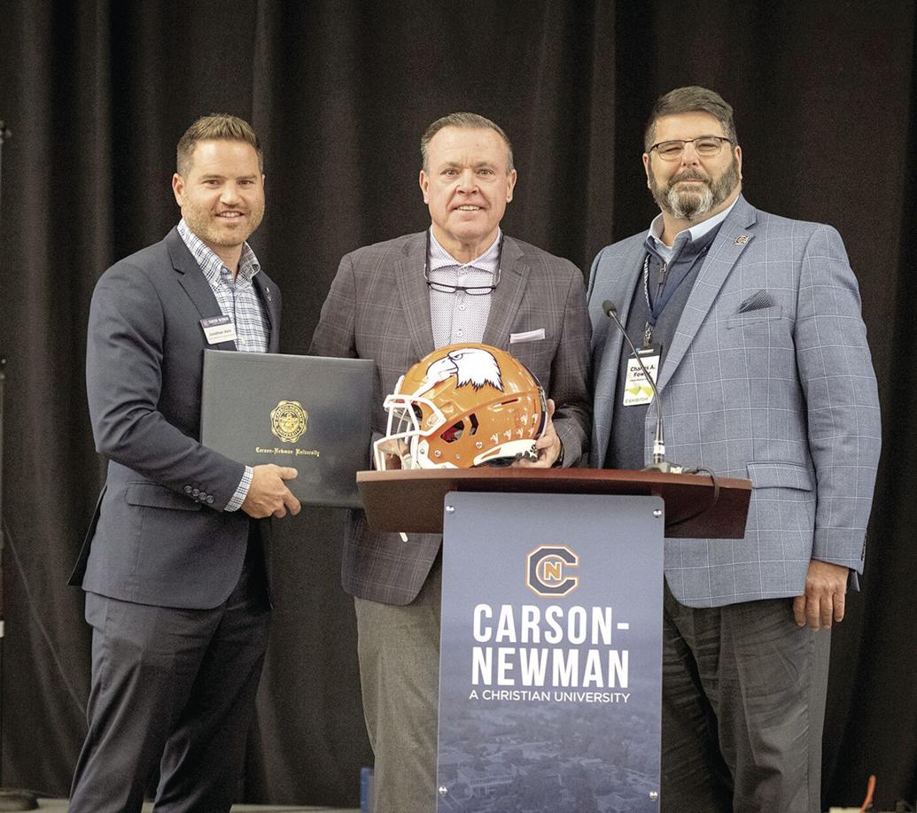 Lovingood presented with Ken Sparks Award News clevelandbanner com