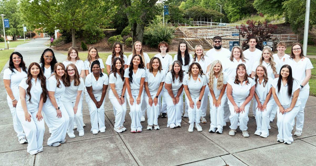 Nurses pinned during ceremony at Cleveland State