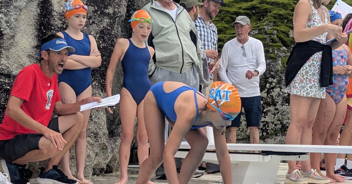 Aqua Tigers open CASL with'big splash'