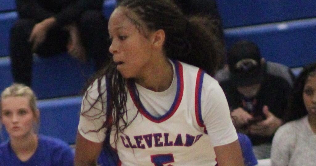 Raider squads split Nashville games