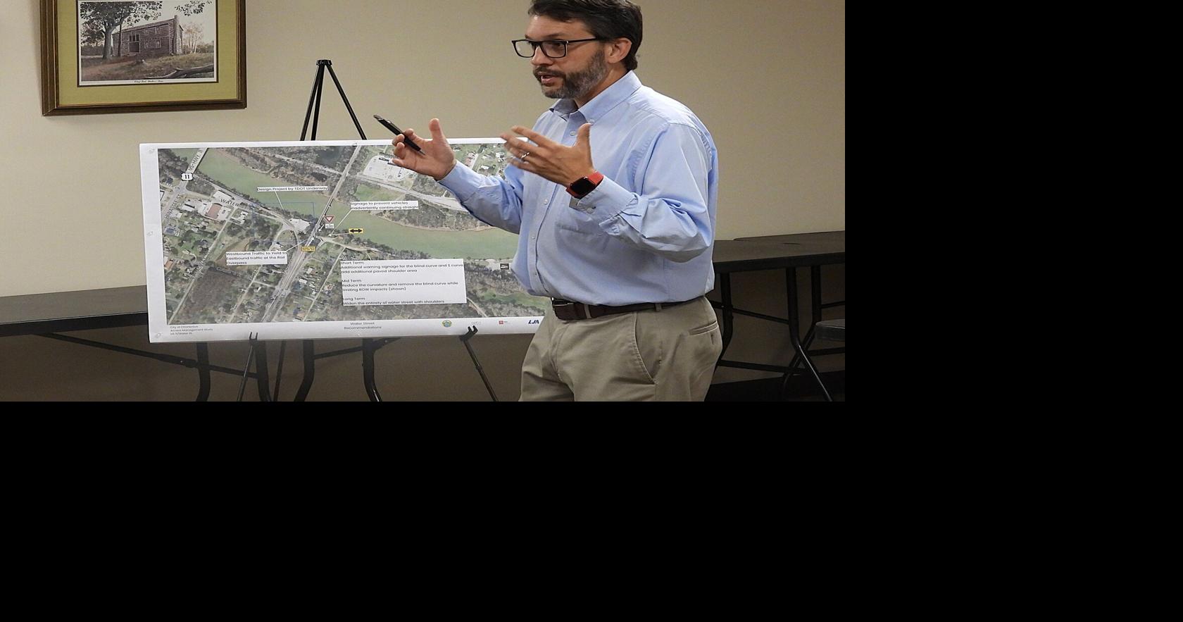 Charleston residents non-support of traffic signal