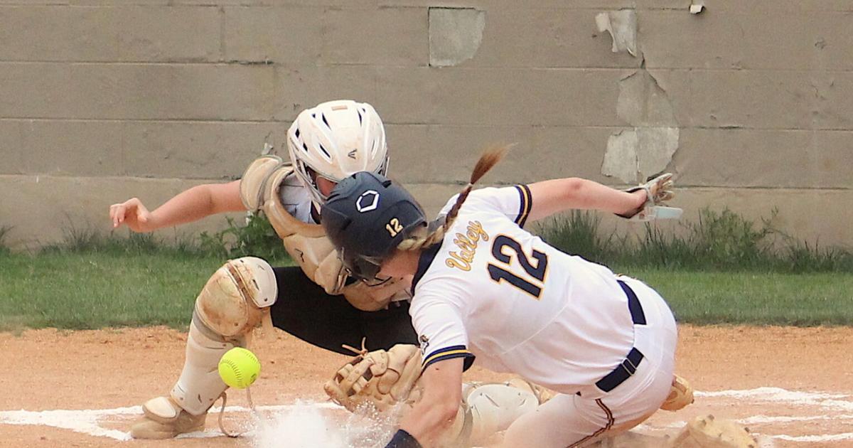 Hurricanes storm past Fillies, again