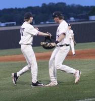 Bears clinch top district seed