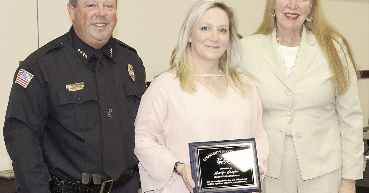 Jen Sample Jennifer Samples receives Cleveland 100's Community Service Award ...