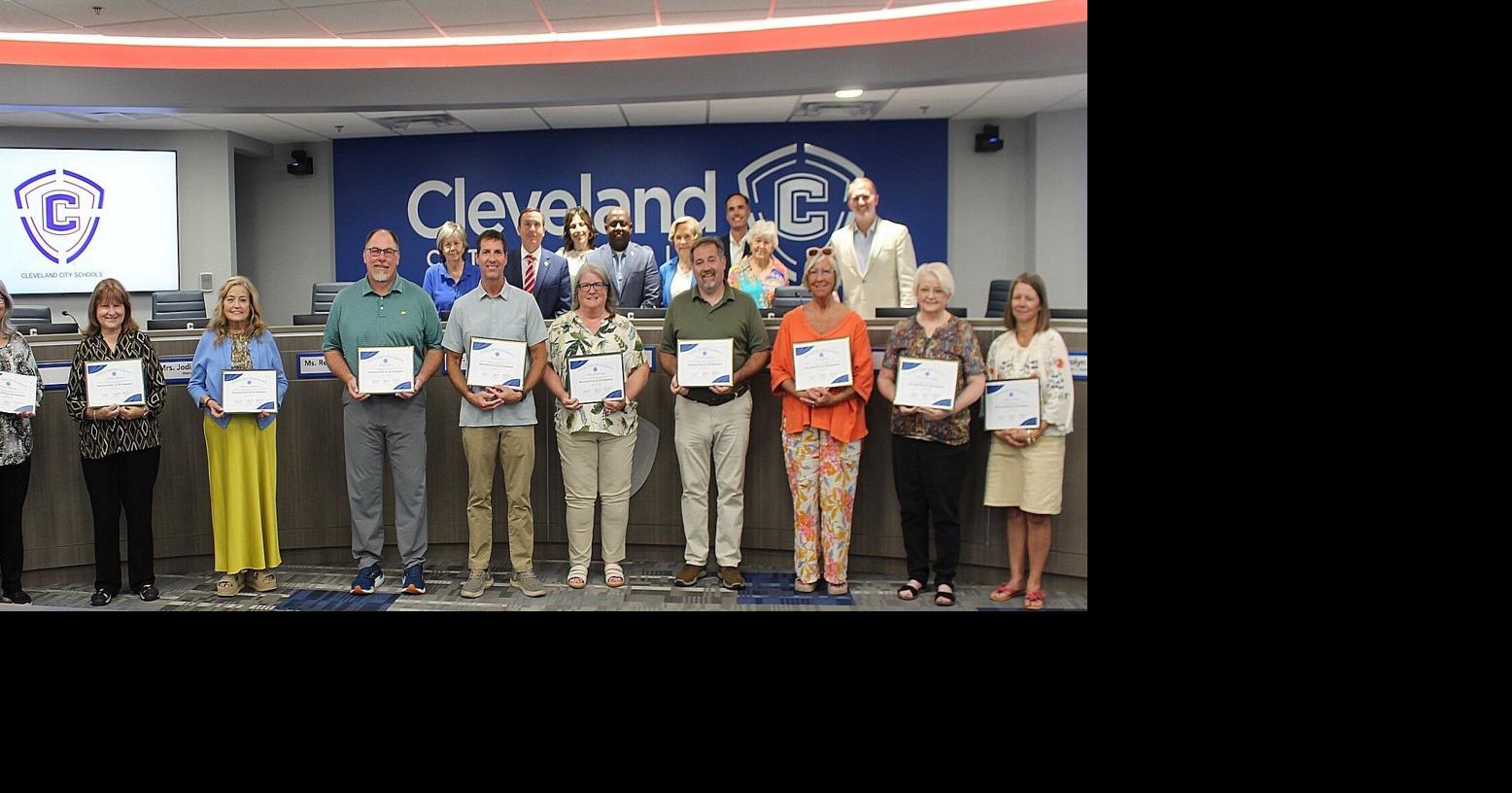 City school board honors retiring teachers