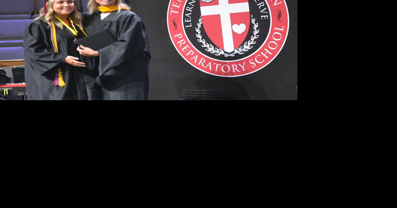 Small graduating class leads to group of friends