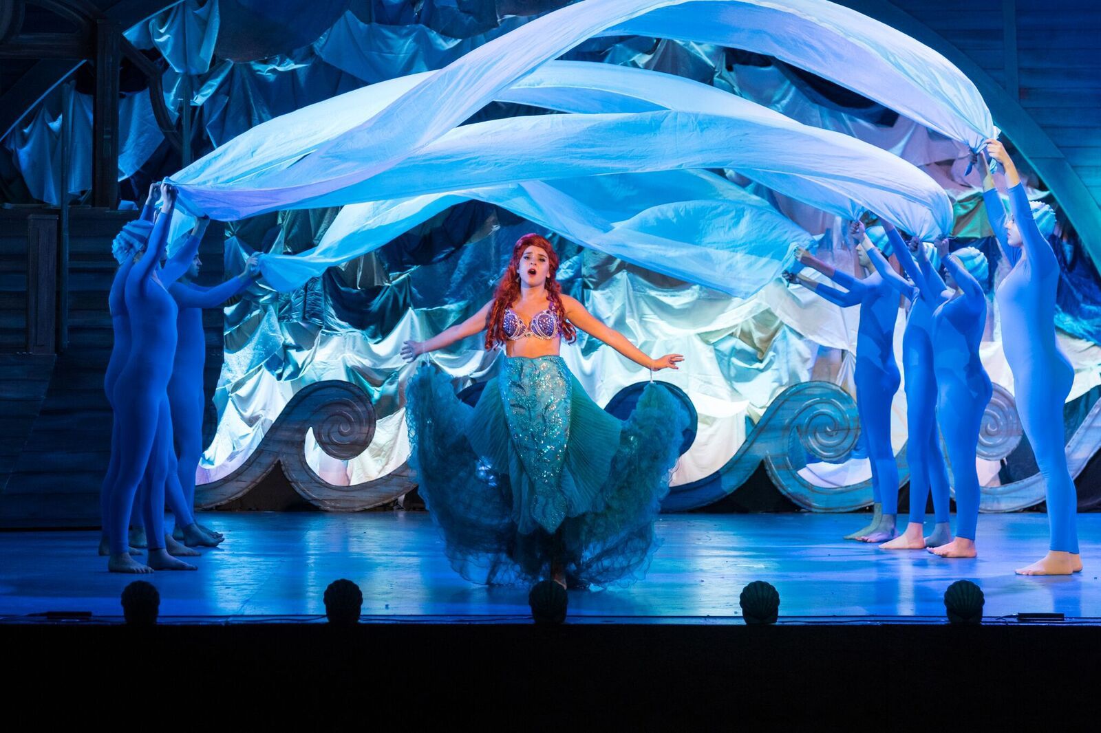 ariel amateur eye candy