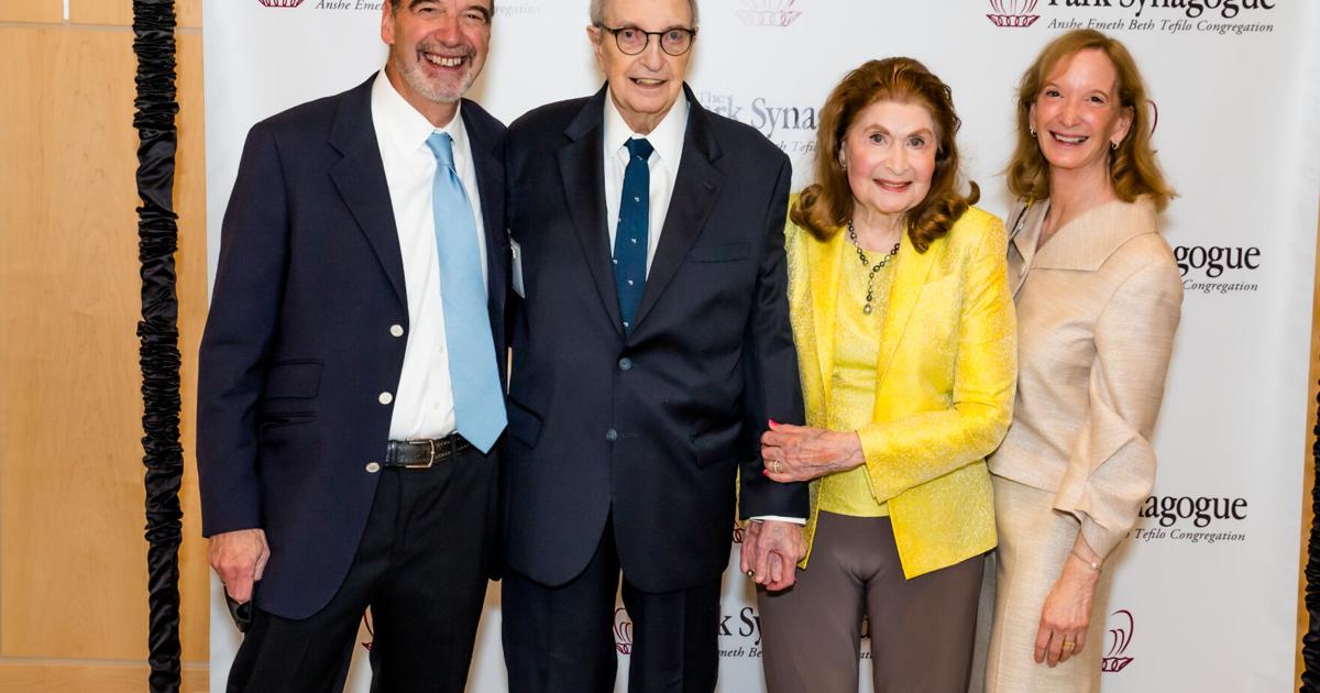 Ratner receives inaugural Lifetime Legacy Award at Park gala | Local ...